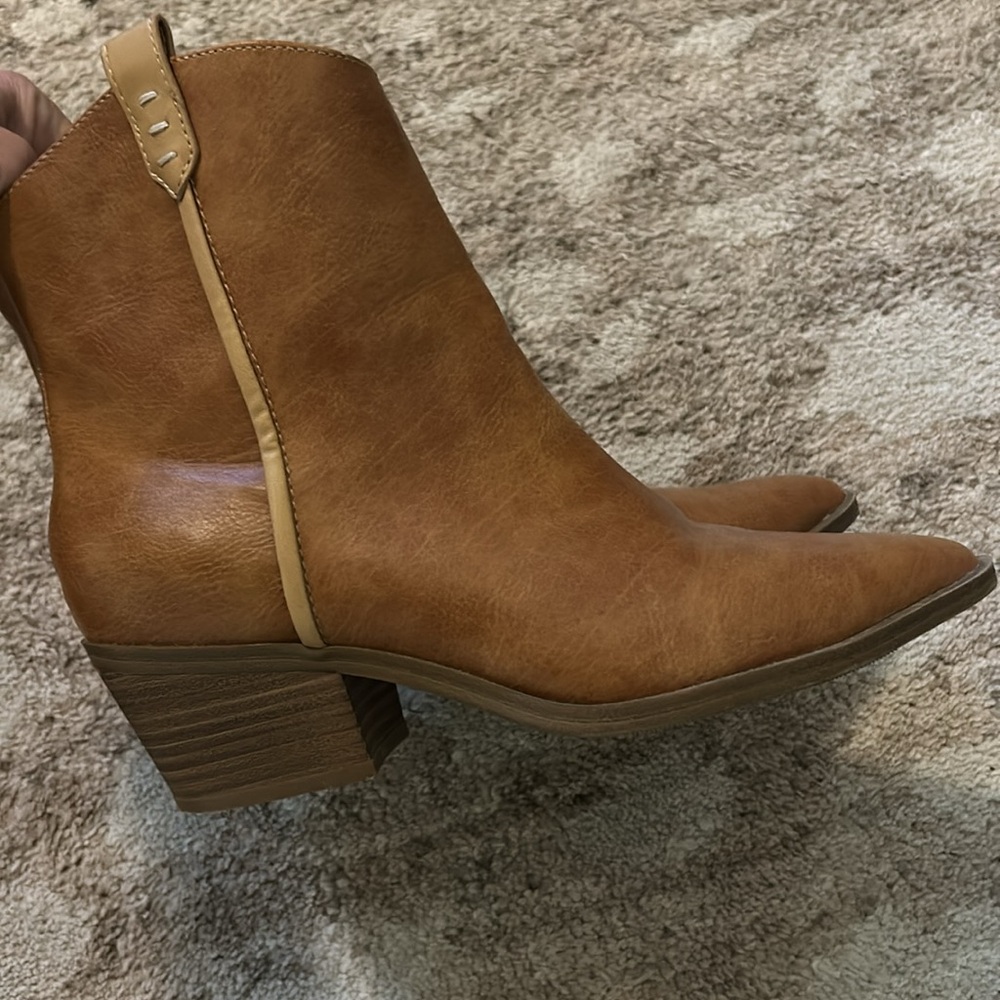 Target boots - Picture 3 of 3